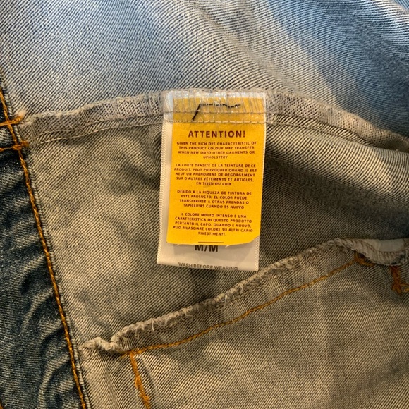 Santana Jean Jacket  with Accented Stitching on Front - Size M - Picture 4 of 5